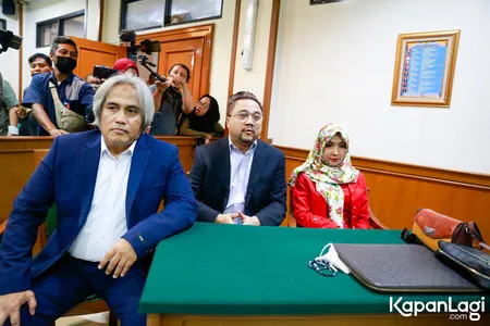 Foto Roro Fitria