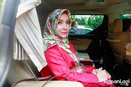 Foto Roro Fitria