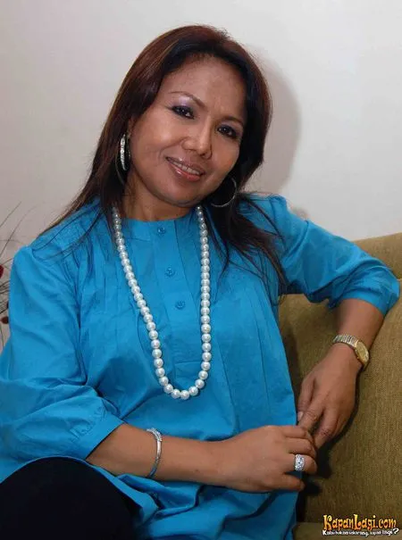Foto Roro Rahmawati