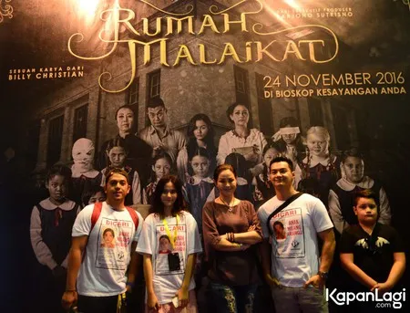 Foto Roweina Umboh