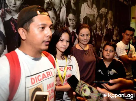 Foto Roweina Umboh