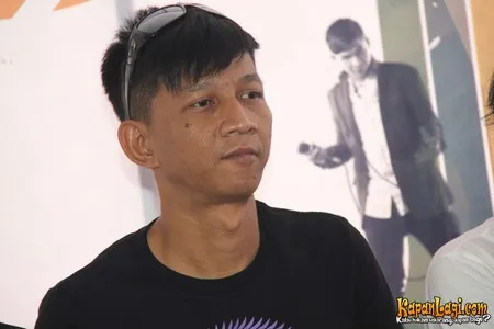 Foto Rowman Ungu