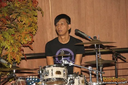 Foto Rowman Ungu