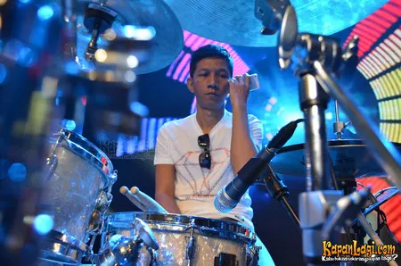 Foto Rowman Ungu