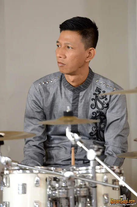 Foto Rowman Ungu