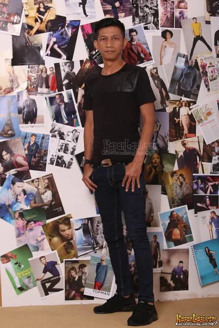 Foto Rowman Ungu