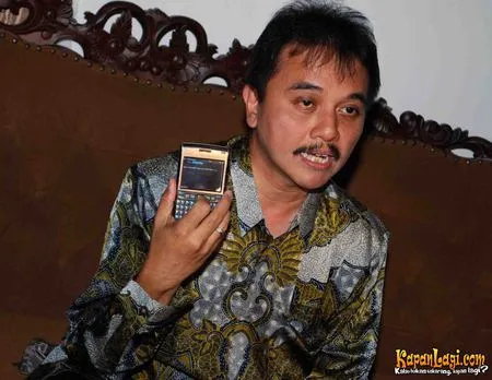 Foto Roy Suryo