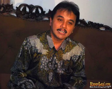 Foto Roy Suryo