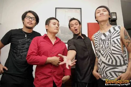 Foto Royal Ego