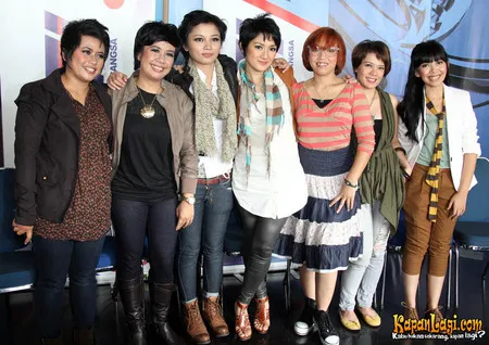 Foto SHE
