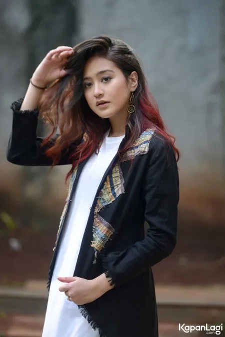 Foto Salshabilla Adriani