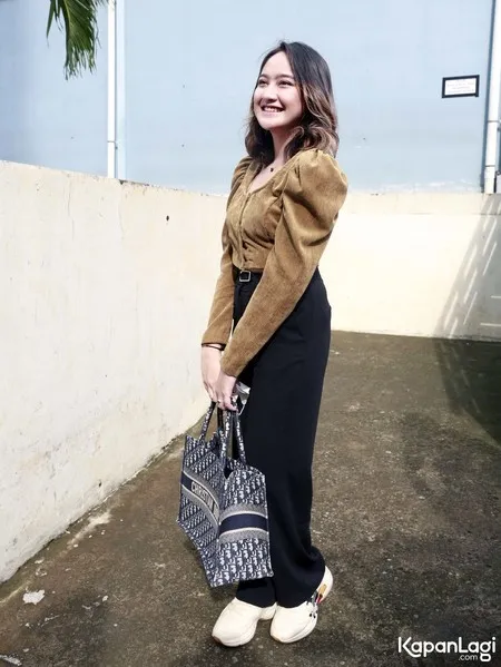 Foto Salshabilla Adriani