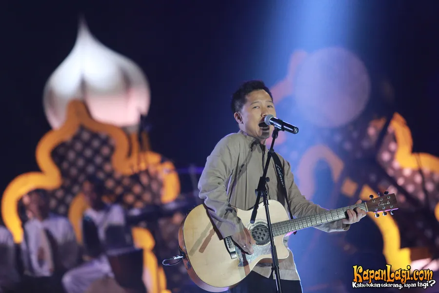 Sandhy Sandoro di salah satu penampilannya. ©KapanLagi.com