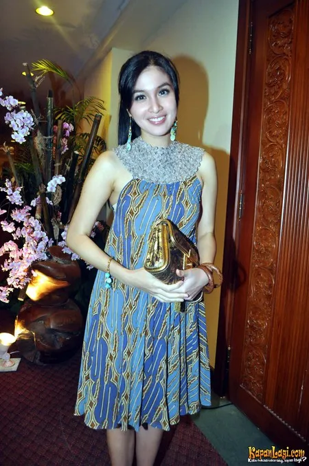 Foto Sandra Dewi. Nomor Foto: 811