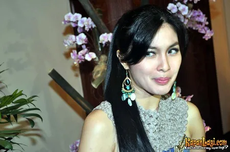 Foto Sandra Dewi. Nomor Foto: 832