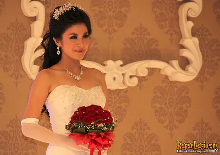 Foto Sandra Dewi. Nomor Foto: 842