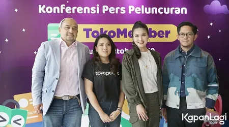 Foto Sandra Dewi