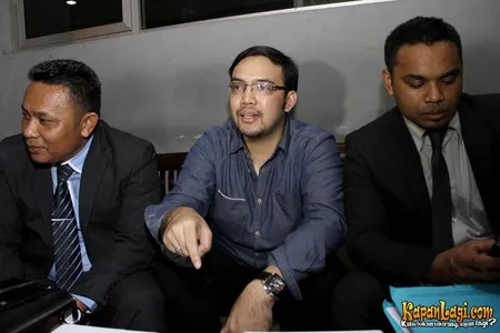 Foto Sandy Tumiwa