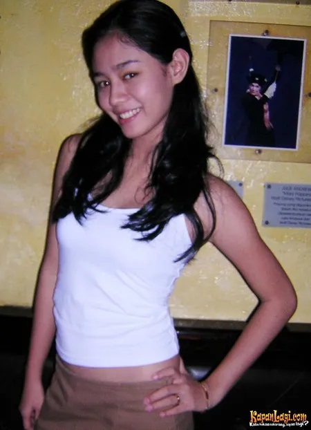 Foto Saphira Indah