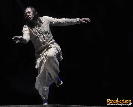 Foto Sardono W Kusumo