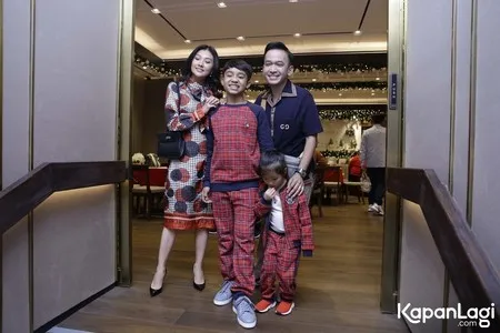 Foto Sarwendah
