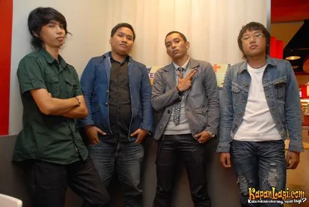 Foto Sera Band