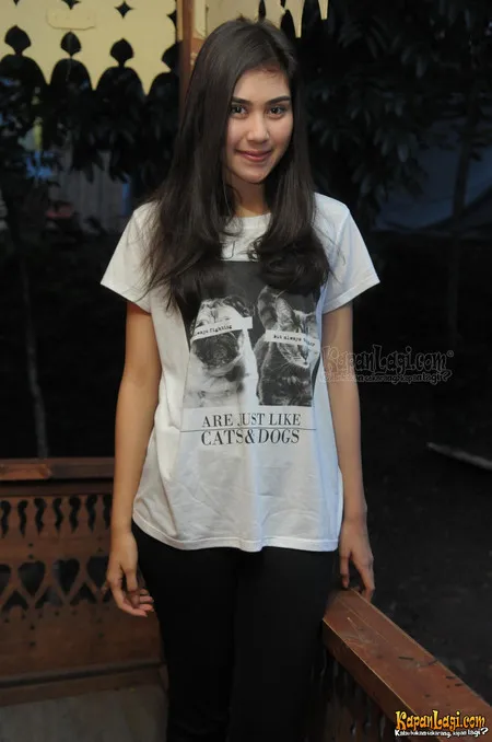 Foto Shahnaz Sadiqah