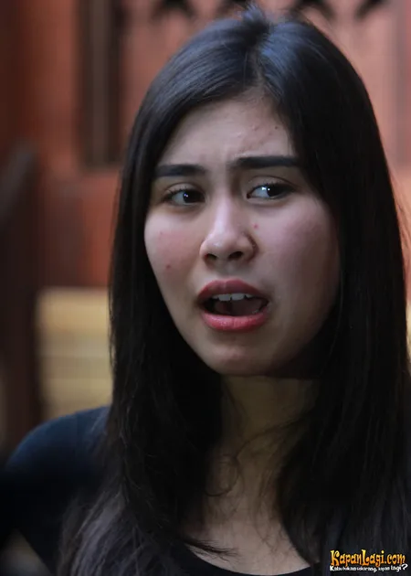 Foto Shahnaz Sadiqah