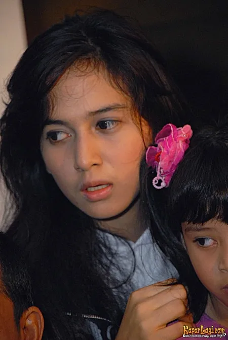 Foto Shandrina Zatulini