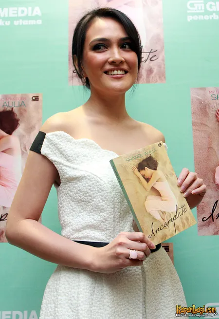 Foto Shandy Aulia