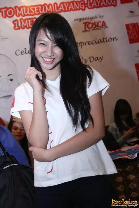 Foto Shania Jkt48