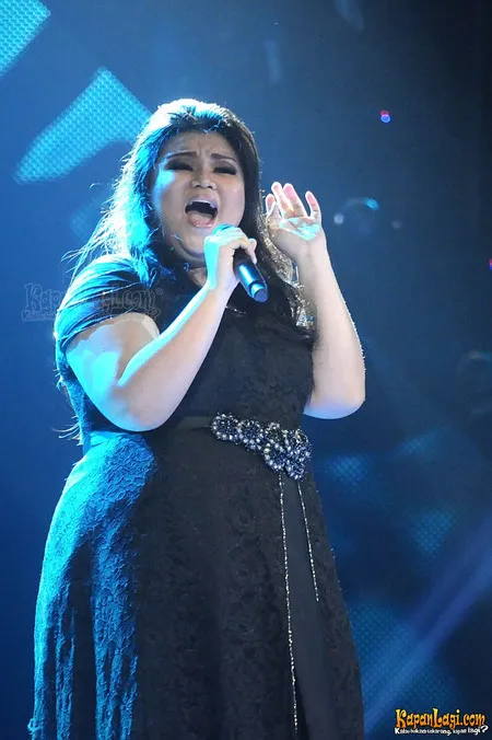 Foto Shena Malsiana