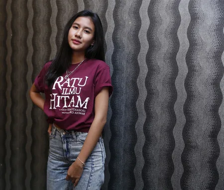 Foto Shenina Cinnamo