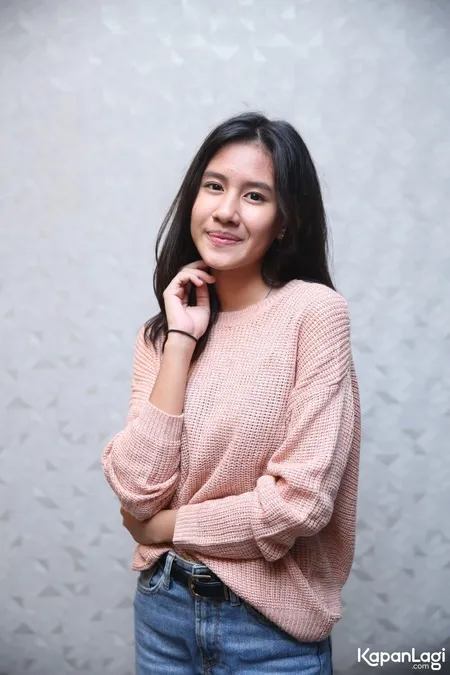 Foto Shenina Cinnamon