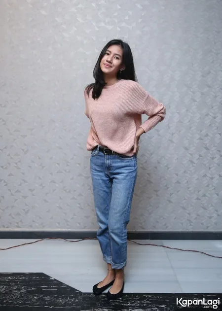 Foto Shenina Cinnamon