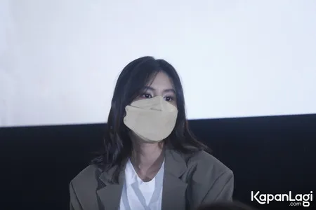 Foto Shenina Cinnamon