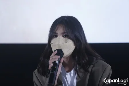 Foto Shenina Cinnamon