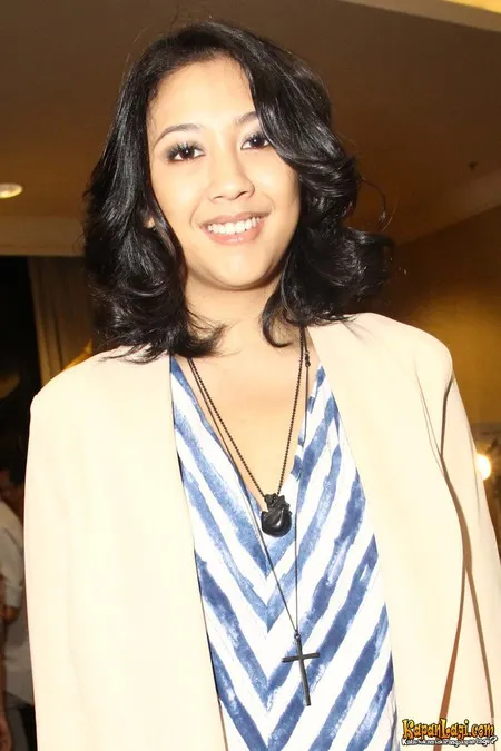 Foto Sherina. Nomor Foto: 1396