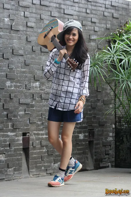 Foto Sheryl Sheinafia. Nomor Foto: 241