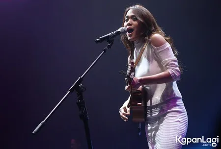 Foto Sheryl Sheinafia