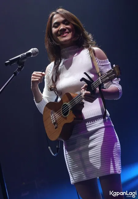 Foto Sheryl Sheinafia