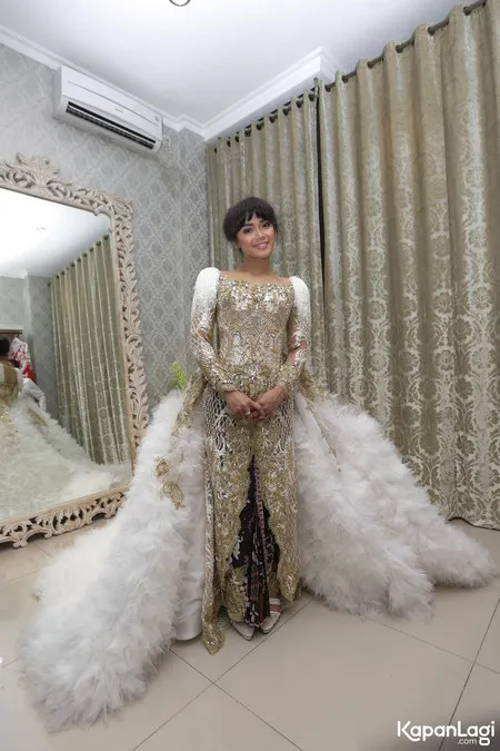Foto Sheza Idris