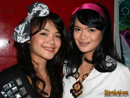 Foto Sheza Idris