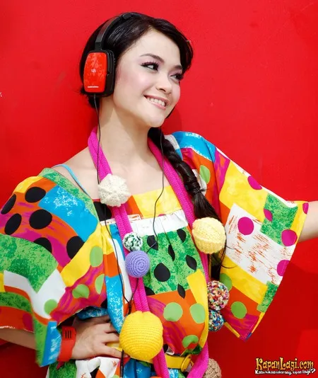 Foto Sheza Idris