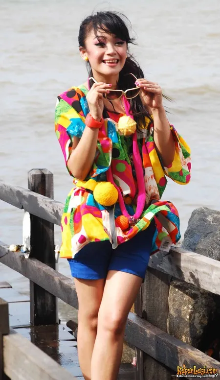 Foto Sheza Idris