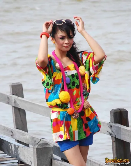 Foto Sheza Idris