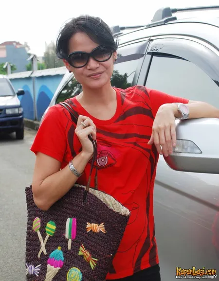 Foto Sheza Idris