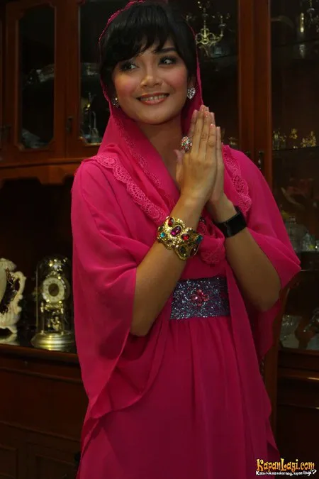 Foto Sheza Idris