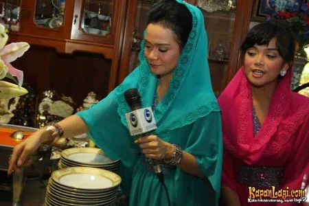 Foto Sheza Idris