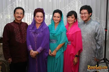 Foto Sheza Idris